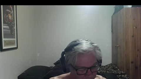 Snapshot of kevwestunder9696 chatting on 10.17.25 kevwestunder9696 online show from 10.17.25