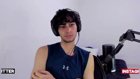 khozler_ online show from 12.08.24