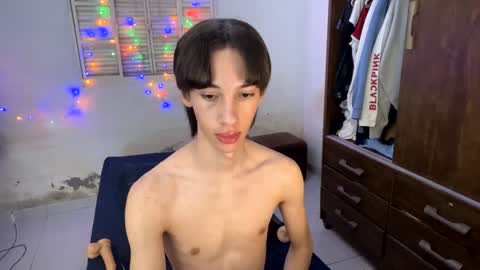 Snapshot of kiantwink chatting on 01.14.25 kiantwink online show from 01.14.25