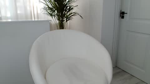 Snapshot of kiki_akai chatting on 03.12.25 Ada online show from 03.12.25