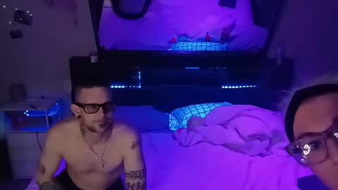 Snapshot of kikilovespartylights chatting on 02.25.25 kikilovespartylights online show from 02.25.25