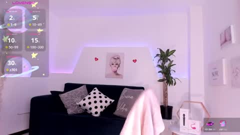 Snapshot of kim_ev chatting on 01.22.25 Kim online show from 01.22.25