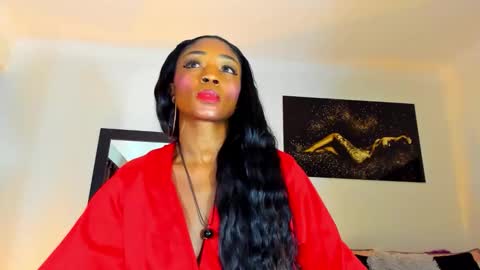 Kimberly Banks online show from 11.19.25