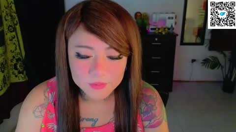 Snapshot of kimberlygati2 chatting on 10.17.25 Kimberly Polizzi     online show from 10.17.25