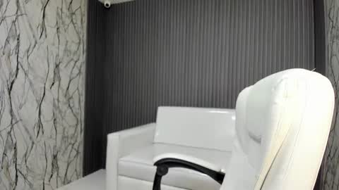 kimsy_ online show from 11.13.25