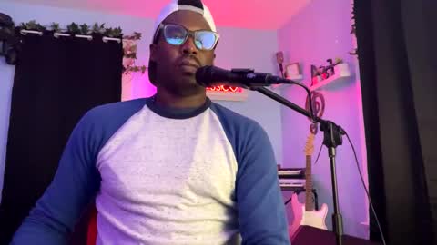 Snapshot of kingcorbra chatting on 12.02.24 KC online show from 12.02.24