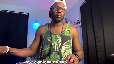 Snapshot of kingcorbra chatting on 03.02.25 KC online show from 03.02.25