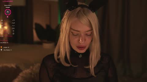 Snapshot of kinkylina_ chatting on 01.24.25 kinkylina_ online show from 01.24.25