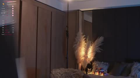 Snapshot of kinkylina_ chatting on 02.19.25 kinkylina_ online show from 02.19.25