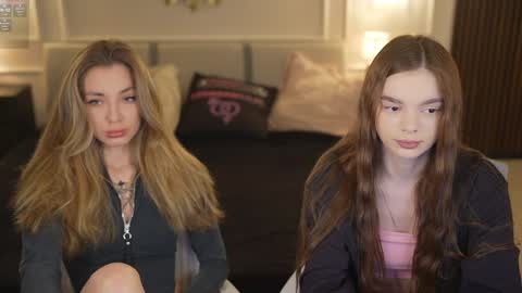 Sweet girls online show from 10.19.25