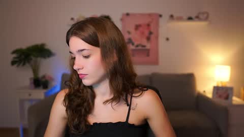 Snapshot of kissiecat chatting on 09.20.25 Sisi online show from 09.20.25