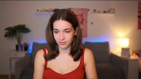 Snapshot of kissiecat chatting on 10.14.25 Sisi online show from 10.14.25