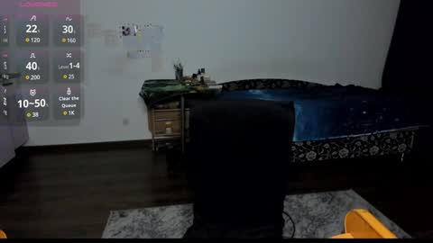 Snapshot of kitsunemoon chatting on 01.13.25 Kitsune online show from 01.13.25