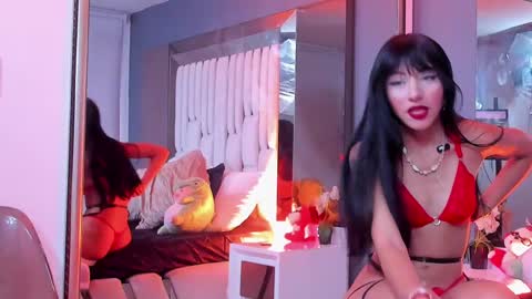 Snapshot of kitty_eliffe chatting on 03.03.25 kitty online show from 03.03.25