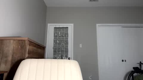 Snapshot of kkyle57 chatting on 10.16.25 kkyle57 online show from 10.16.25