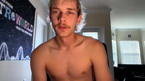 Snapshot of kkyle57 chatting on 10.24.25 kkyle57 online show from 10.24.25