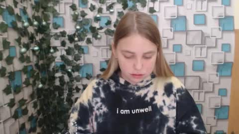 klerkarina online show from 12.23.24