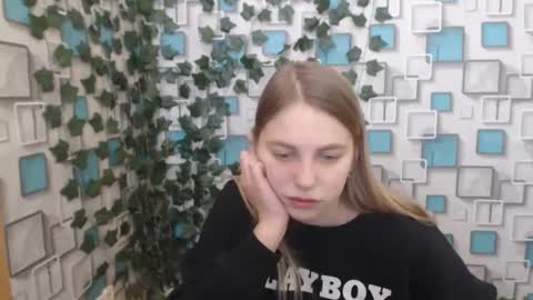 klerkarina online show from 02.19.25