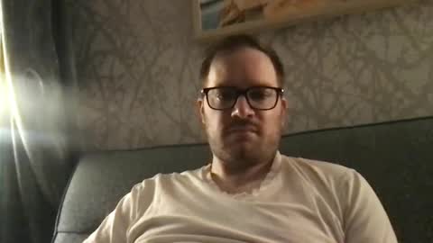 Snapshot of km0079 chatting on 12.20.24 Kris online show from 12.20.24