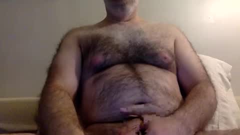 Snapshot of knbnyc chatting on 02.10.25 knbnyc online show from 02.10.25