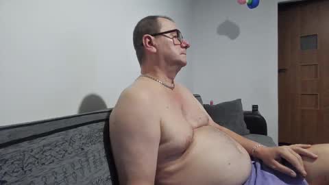 Snapshot of komputer123456789 chatting on 12.16.24 Bogdan online show from 12.16.24