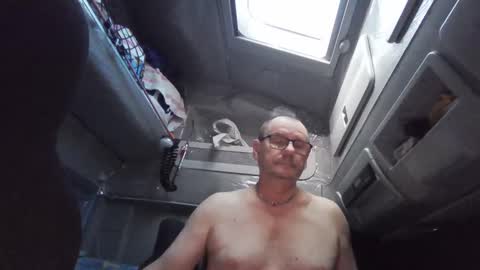 Snapshot of komputer123456789 chatting on 02.23.25 Bogdan online show from 02.23.25