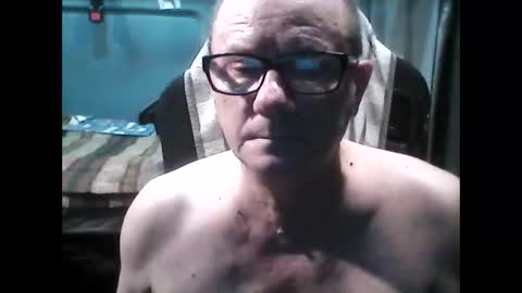 Snapshot of komputer123456789 chatting on 11.08.25 Bogdan online show from 11.08.25