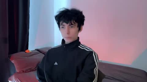 kr1st1ann online show from 10.19.25
