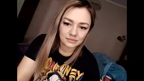 Snapshot of krisssexi chatting on 01.31.25 KrissSexi online show from 01.31.25