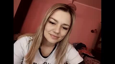 Snapshot of krisssexi chatting on 02.17.25 KrissSexi online show from 02.17.25