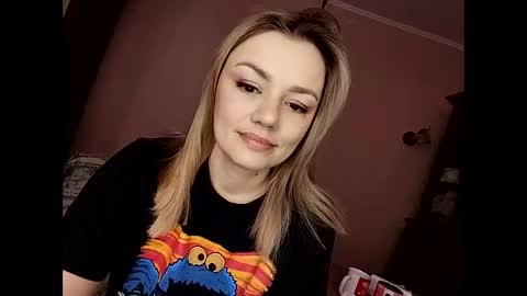 Snapshot of krisssexi chatting on 02.25.25 KrissSexi online show from 02.25.25