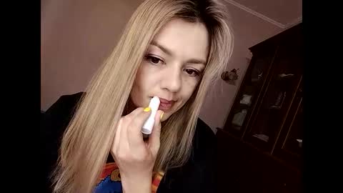 Snapshot of krisssexi chatting on 02.27.25 KrissSexi online show from 02.27.25