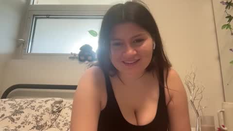 Snapshot of kristenluv23 chatting on 10.29.25 Kristen luv online show from 10.29.25