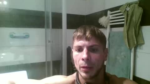 Snapshot of kronoss23 chatting on 10.22.25 kronoss23 online show from 10.22.25