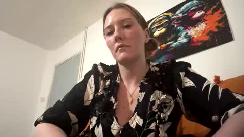 Plushpie online show from 11.15.25