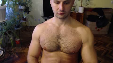 Snapshot of ksanderua chatting on 01.28.25 ksanderua online show from 01.28.25