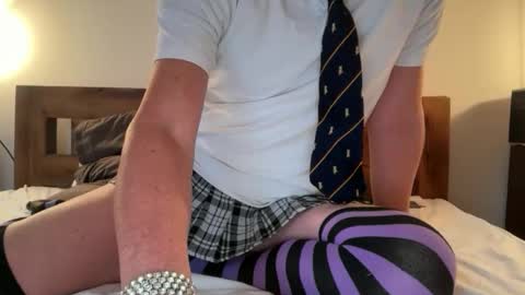 Snapshot of ktfemboy chatting on 10.01.25 KTfemboy online show from 10.01.25