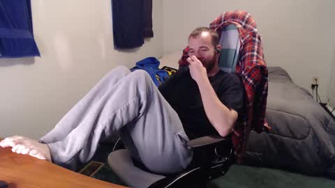 Snapshot of kuggy570 chatting on 12.03.24 Kuggy online show from 12.03.24