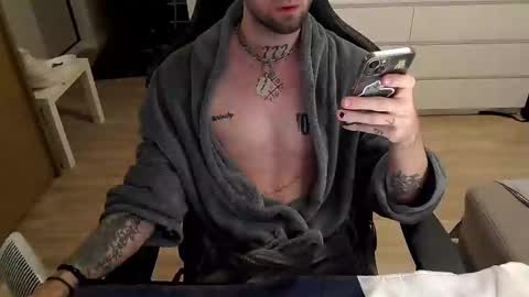 Kyle online show from 12.25.24