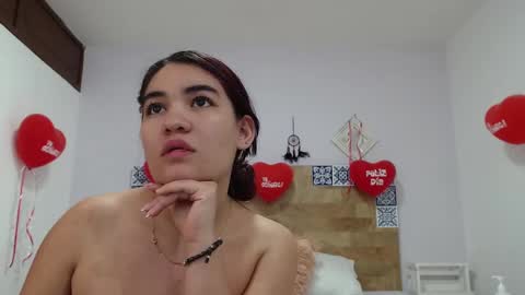 Snapshot of kyliiebaker chatting on 02.21.25 Kylie online show from 02.21.25