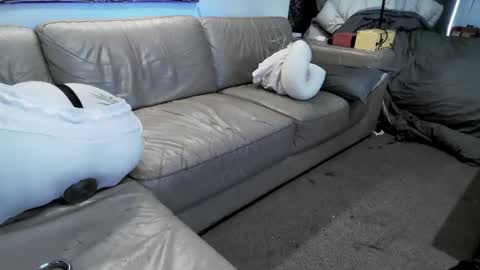 Snapshot of ladshed chatting on 12.27.24 Hectic online show from 12.27.24