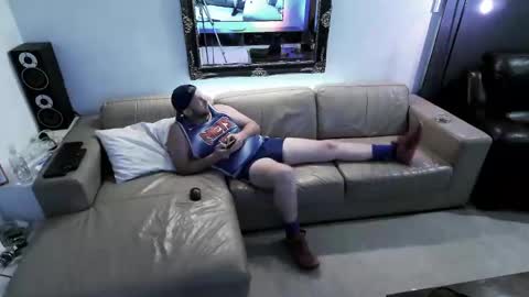 Snapshot of ladshed chatting on 01.04.25 Hectic online show from 01.04.25