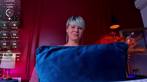 Snapshot of lady_alibi chatting on 02.11.25 AliCooper online show from 02.11.25