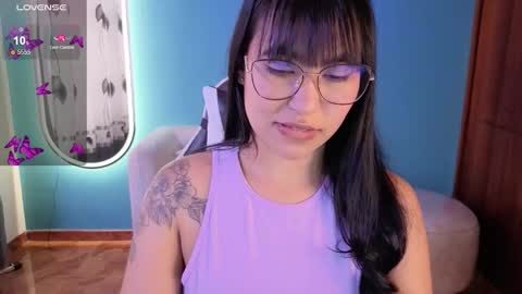 Lady Violet Bridgerton online show from 10.16.25