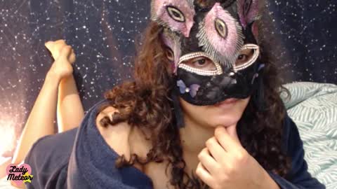 Snapshot of ladymeteor chatting on 09.18.25 Lady Meteor online show from 09.18.25