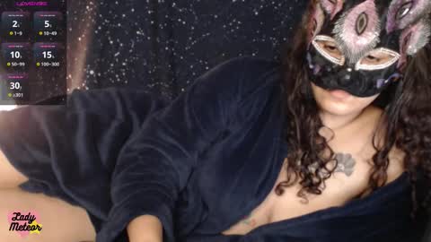 Snapshot of ladymeteor chatting on 10.06.25 Lady Meteor online show from 10.06.25