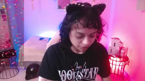 Ladywawy  online show from 10.02.25