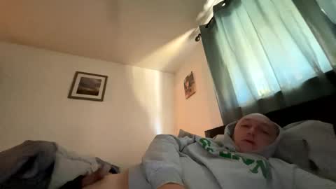 Snapshot of lag121689 chatting on 10.27.25 lag121689 online show from 10.27.25