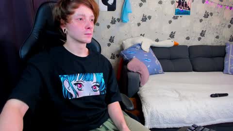 Snapshot of laksmrrr chatting on 01.28.25 Lu Alex online show from 01.28.25