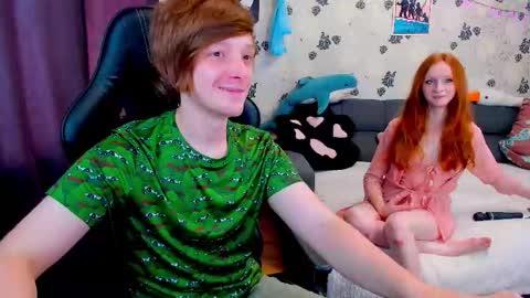 Snapshot of laksmrrr chatting on 02.23.25 Lu Alex online show from 02.23.25